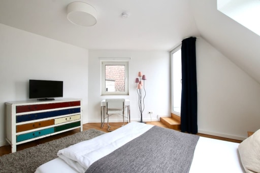 Miete 1 Zimmer Wohnung Köln | Ganze Wohnung | Köln | Gemütliche Dachgeschosswohnung im belgischen Viertel | Hominext