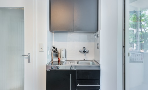 Miete 1 Zimmer Wohnung München | Ganze Wohnung | München | Schönes Studio-Apartment in Münchener Westend - Reduzierter Preis bis 25.8 | Hominext