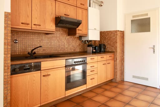 Rent 1 room apartment Köln | Entire place | Köln | Apartment in der Nähe vom Zülpicher Platz- Mauritiusviertel | Hominext