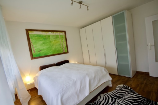 Miete 1 Zimmer Wohnung Neuss | Ganze Wohnung | Neuss | Düsseldorf/Neuss: Alleinstehender Bungalow am Park für max. 3 Personen | Hominext