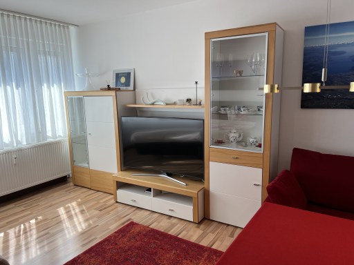 Rent 2 rooms apartment Friedrichshafen | Entire place | Friedrichshafen | Geräumige Zweizimmerwohnung | Hominext