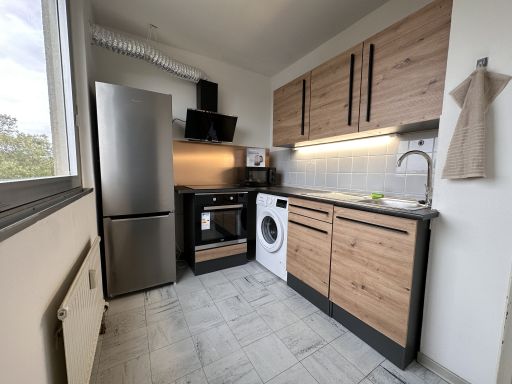 Miete 1 Zimmer Wohnung Bonn | Ganze Wohnung | Bonn | Voll möbliertes sonniges Studio mit Parking, Balkon, ausgestatteter Küche, und Netflix mit Rheinblick | Hominext