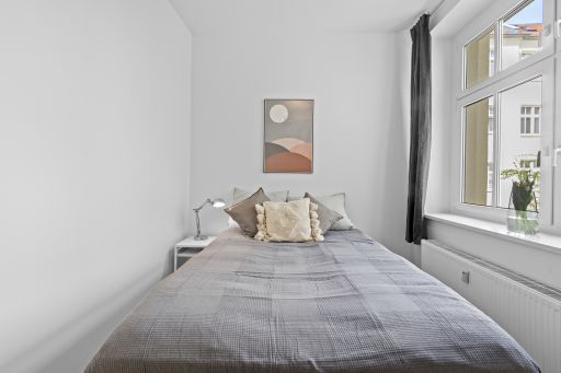 Rent 4 rooms apartment Berlin | Entire place | Berlin | gemütliche 5-Zimmer-Wohnung im Herzen von Berlin mit guter Verkehrsanbindung | Hominext