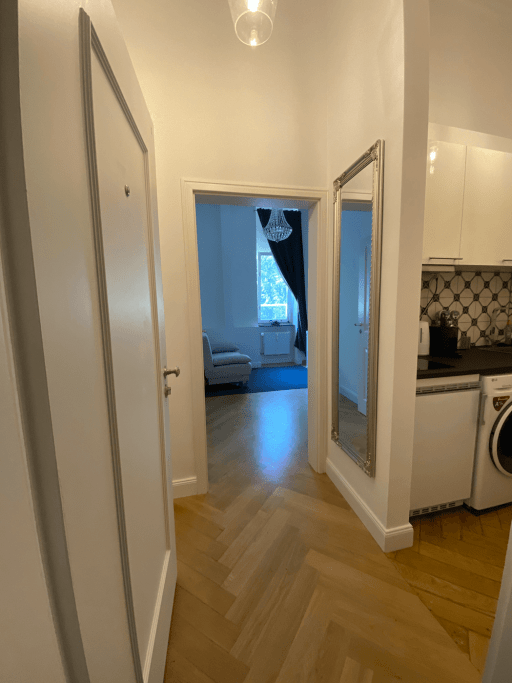 Rent 2 rooms apartment Wiesbaden | Entire place | Wiesbaden | Getaway: Deluxe Doppel-/ Zweibettzimmer, 28m2 | Hominext