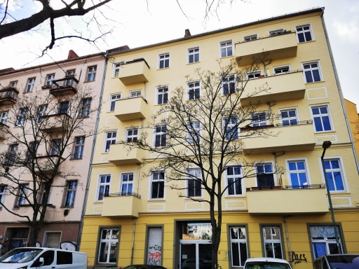 Rent 2 rooms apartment Berlin | Entire place | Berlin | Hausburg 2.OG li Balkon | Hominext