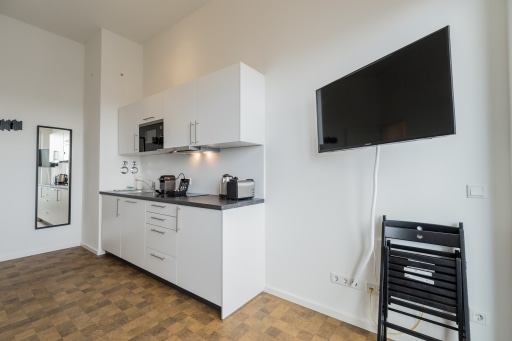 Miete 1 Zimmer Wohnung Berlin | Ganze Wohnung | Berlin | Tolles großzügiges Apartment am Hermannplatz | Hominext