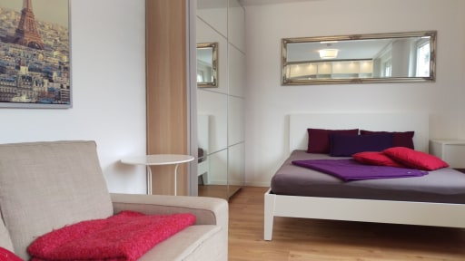 Rent 1 room apartment Stuttgart | Entire place | Stuttgart | Neues und helles 1-Zimmer Businessapartment in Stuttgart-Mitte/ West | Hominext