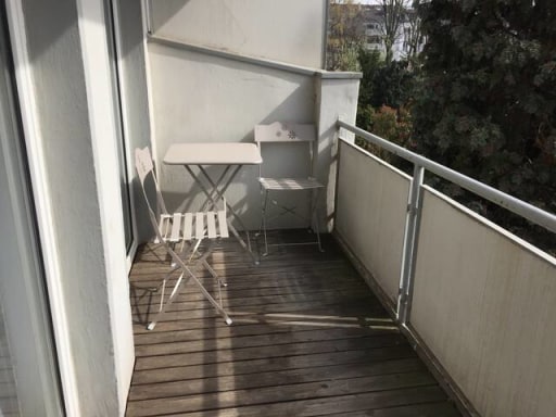 Rent 1 room apartment Düsseldorf | Entire place | Düsseldorf | Ruhiges Appartement mit Balkon zur Gartenseiten | Hominext