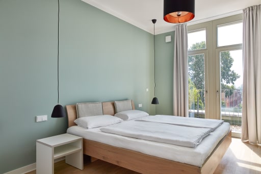 Rent 2 rooms apartment Berlin | Entire place | Berlin | Idyllisches ParkPenthouse mit 2 Schlafzimmern | Hominext