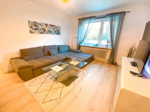 Rent 2 rooms apartment Remscheid | Entire place | Remscheid | Helle Wohnung nur 1,0 km vom AlleCenter Remscheid | Hominext