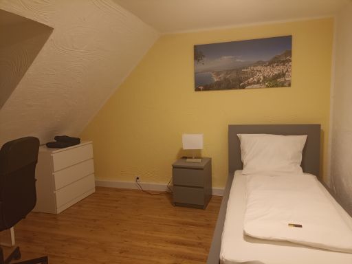 Rent 3 rooms apartment Ludwigshafen am Rhein | Entire place | Ludwigshafen am Rhein | Schöne Wohnung in bester Lage | Hominext