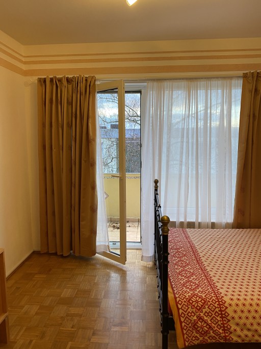 Rent 1 room apartment Wiesbaden | Entire place | Wiesbaden | Möblierte 1-Zimmerwohnung mit separater Küche, hochwertig ausgestattet mit Balkon, Eiesbaden-Bierstadt | Hominext