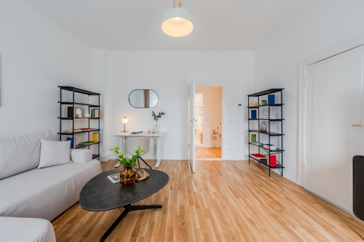 Miete 1 Zimmer Wohnung Berlin | Ganze Wohnung | Berlin | Elegante & geräumige 2-Zimmer-Wohnung im exklusiven Zehlendorf | Hominext