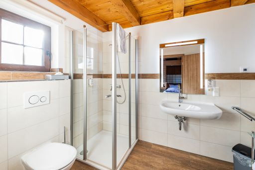 Miete 2 Zimmer Wohnung Diemelsee | Ganze Wohnung | Diemelsee | Berg Chalet | Hominext