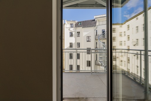 Miete 1 Zimmer Wohnung Berlin | Ganze Wohnung | Berlin | Große 2 Zimmer Wohnung mit Balkon direkt am Hermannplatz | Hominext