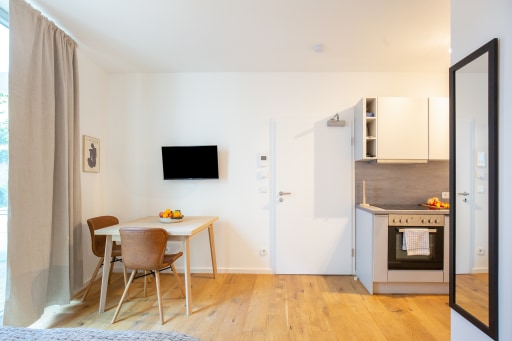 Miete 1 Zimmer Wohnung Berlin | Ganze Wohnung | Berlin | double occupancy, fully furnished studio apartment (bills included, registration, etc) | Hominext