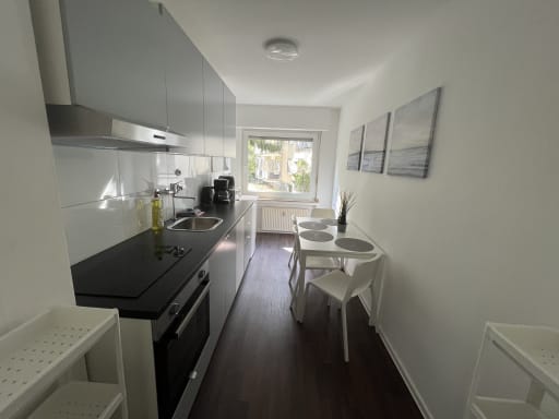 Miete 2 Zimmer Wohnung Köln | Ganze Wohnung | Köln | Design Wohnung in Köln Deutz für 4 Personen | Hominext