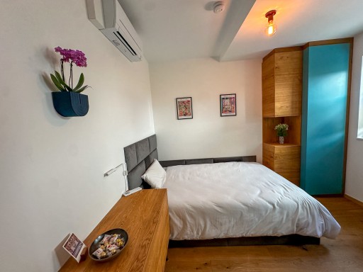 Miete 2 Zimmer Wohnung Köln | Ganze Wohnung | Köln | Apartment mitten in der City - zentral und dennoch ruhig | Hominext