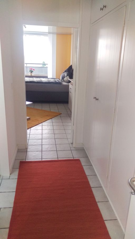 Rent 1 room apartment Leverkusen | Entire place | Leverkusen | Gemütliches Apartment mit Sonnenbalkon im Zentrum von Leverkusen Wiesdorf | Hominext