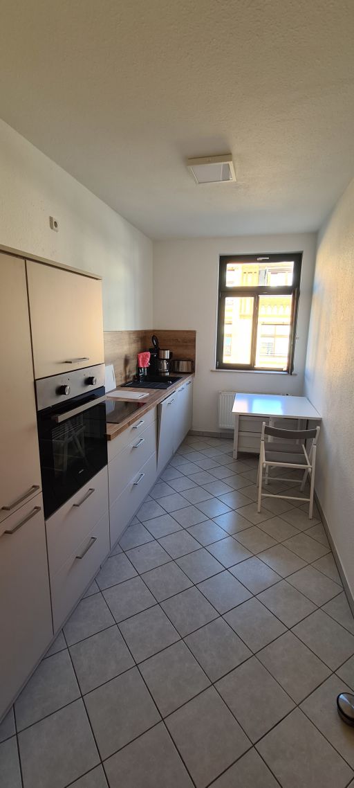 Rent 2 rooms apartment Leipzig | Entire place | Leipzig | Großes Apartment, ruhig, 12 Min/Zentrum | Hominext