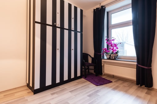 Miete 1 Zimmer Wohnung Wuppertal | Ganze Wohnung | Wuppertal | Geräumiges Apartement mit Garten und Stellplatz | Hominext