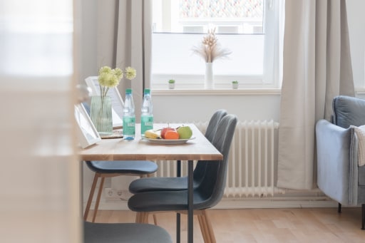 Rent 2 rooms apartment Hannover | Entire place | Hannover | Modern | 4 Personen im Zentrum | Hominext