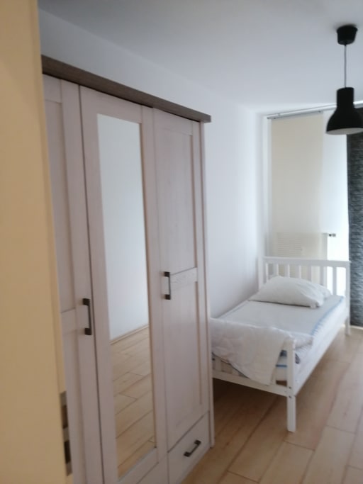 Miete 2 Zimmer Wohnung Köln | Ganze Wohnung | Köln | Köln-Höhenberg | 3-Zimmer-Whg. 70 m² | 1. OG | Hominext