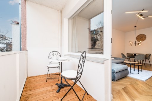 Miete 2 Zimmer Wohnung Berlin | Ganze Wohnung | Berlin | Frisch sanierte Wohnung mit Balkon | Hominext