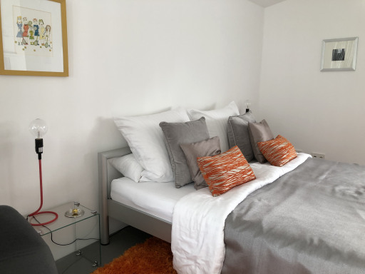 Rent 1 room apartment Baden-Baden | Entire place | Baden-Baden | Modernes Studio auf der Sonnenterrasse von Baden-Baden | Hominext