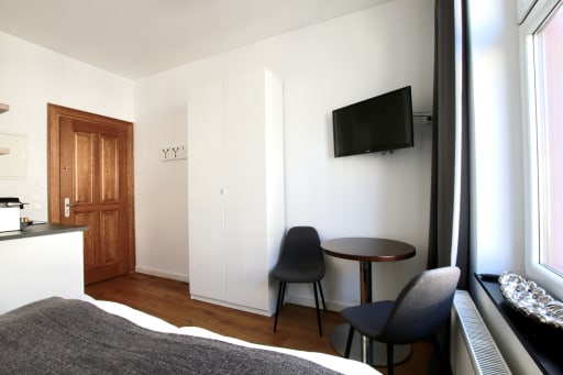 Miete 1 Zimmer Wohnung Köln | Ganze Wohnung | Köln | Altbauwohnung am Eigelstein | Hominext