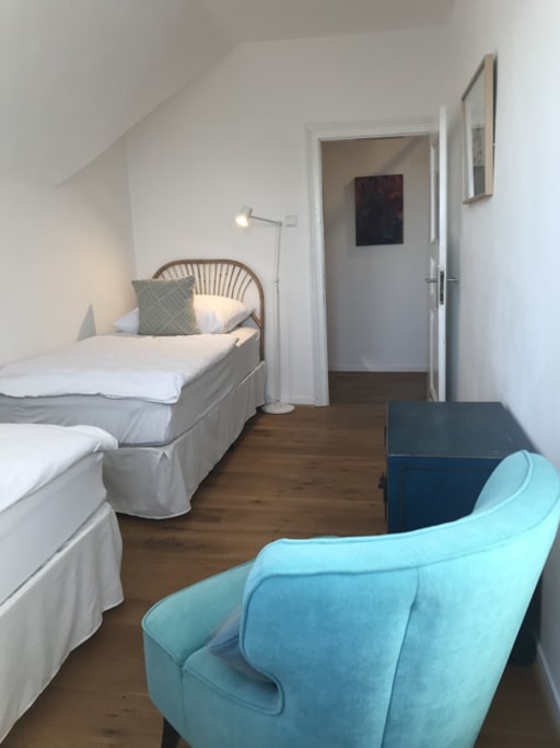 Miete 1 Zimmer Wohnung Langenfeld (Rheinland) | Ganze Wohnung | Langenfeld (Rheinland) | Apartment in einem Gutshof am See zwischen Düsseldorf und Köln | Hominext