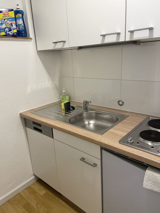 Miete 1 Zimmer Wohnung Leverkusen | Ganze Wohnung | Leverkusen | Fernblick Inklusive | Hominext