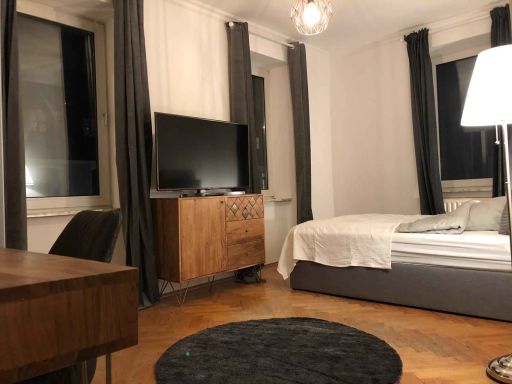 Rent 5 rooms apartment München | Studio | München | Private Room in Glockenbachviertel, Munich | Hominext