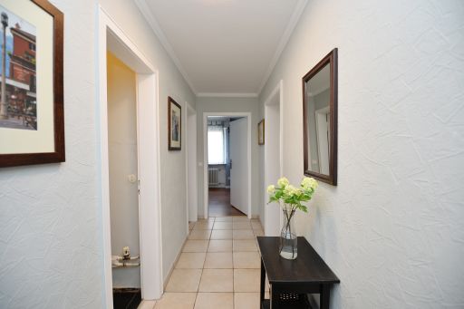 Rent 2 rooms apartment Stuttgart | Entire place | Stuttgart | WG, Charmante gemütliche Wohnung in Bestlage | Hominext