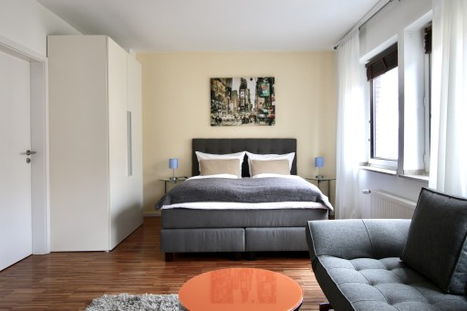 Miete 1 Zimmer Wohnung Köln | Ganze Wohnung | Köln | Gemütliches und zentrales 1-Zimmer Apartment mit Balkon