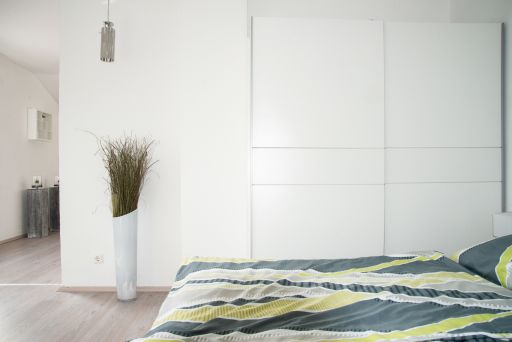 Miete 1 Zimmer Wohnung Rheinstetten | Ganze Wohnung | Rheinstetten | Dachgeschosswohnung bei der Messe Karlsruhe | Hominext