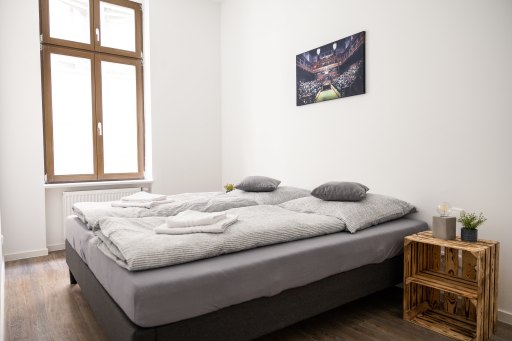 Rent 1 room apartment Halle (Saale) | Entire place | Halle (Saale) | Apartment am neuen Theater | Suite 1 | Altstadt | Küche | 55qm | 4 P | | Hominext