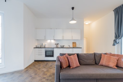 Rent 1 room apartment Berlin | Entire place | Berlin | Tolle 2 Zimmer Wohnung mit Balkon direkt am Hermannplatz | Hominext