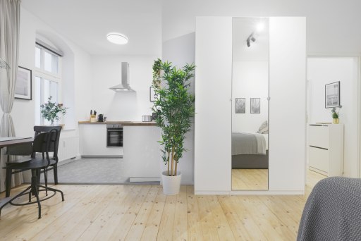 Rent 1 room apartment Berlin | Entire place | Berlin | 1- Zimmer Studio mit offener Wohnküche | Hominext