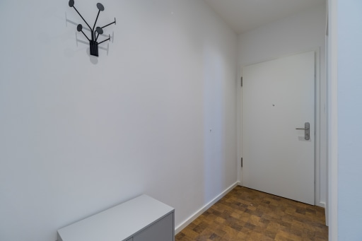 Rent 2 rooms apartment Berlin | Entire place | Berlin | Schöne helle 3-Zimmer Wohnung mit Balkon am Hermannplatz | Hominext