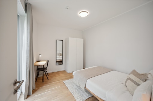 Rent 3 rooms apartment Berlin | Studio | Berlin | Privatzimmer in Mitte, Berlin | Hominext