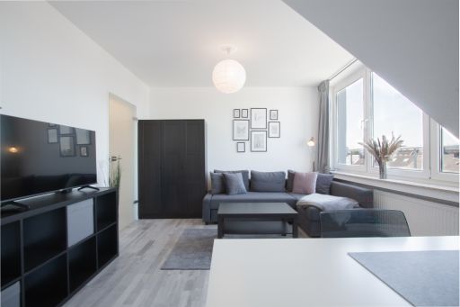 Miete 1 Zimmer Wohnung Düsseldorf | Ganze Wohnung | Düsseldorf | *****Wohnen über den Dächern von Düsseldorf***** | Hominext