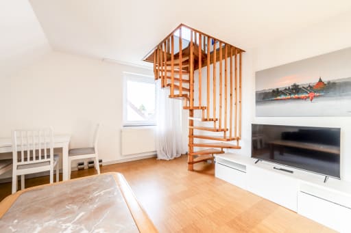 Miete 2 Zimmer Wohnung Böblingen | Ganze Wohnung | Böblingen | Exclusive 3,5-Zimmer Maisonettewohnung I Familie I TOP-Location I Homeoffice | Hominext