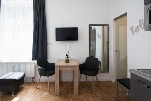 Miete 1 Zimmer Wohnung Berlin | Ganze Wohnung | Berlin | Trendy 1-Zimmer Apartment am Rosenthaler Platz | Hominext