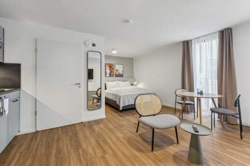 Miete 1 Zimmer Wohnung Hamburg | Ganze Wohnung | Hamburg | Suite mit Balkon | Hominext