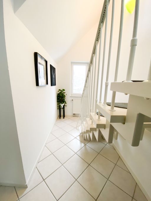 Miete 3 Zimmer Wohnung Remscheid | Ganze Wohnung | Remscheid | Moderne Maisonette Wohnung - nur 0,3 km vom Zentrum Remscheid | Hominext