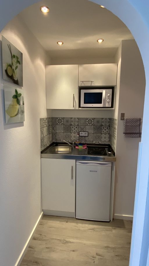 Rent 1 room apartment Kirchheim bei München | Entire place | Kirchheim bei München | Neues Studio Apartment Nr. 26 | Hominext