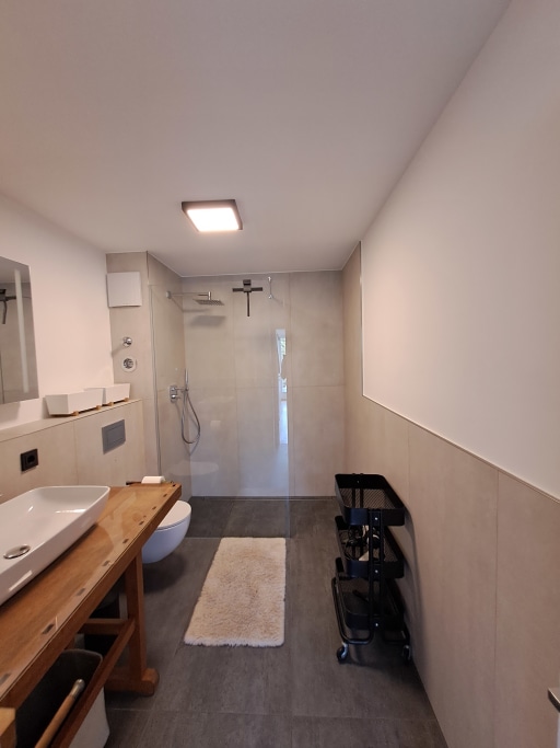 Miete 1 Zimmer Wohnung Düsseldorf | Ganze Wohnung | Düsseldorf | Gehobene Maisonettewohnung mit Terrasse | Hominext