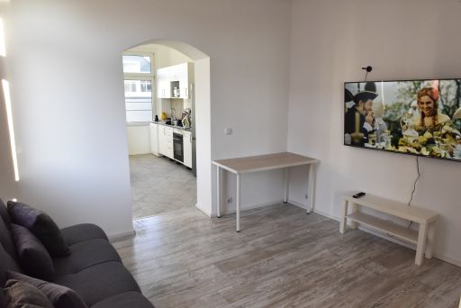 Rent 3 rooms apartment Wuppertal | Entire place | Wuppertal | Modernes, großes Apartment Wuppertal | Hominext