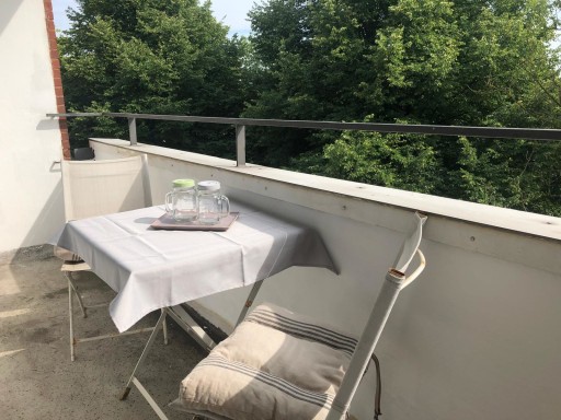 Rent 1 room apartment Hamburg | Entire place | Hamburg | Sonniges Apartment mit Balkon ins Grüne zentral in Hamburg | Hominext